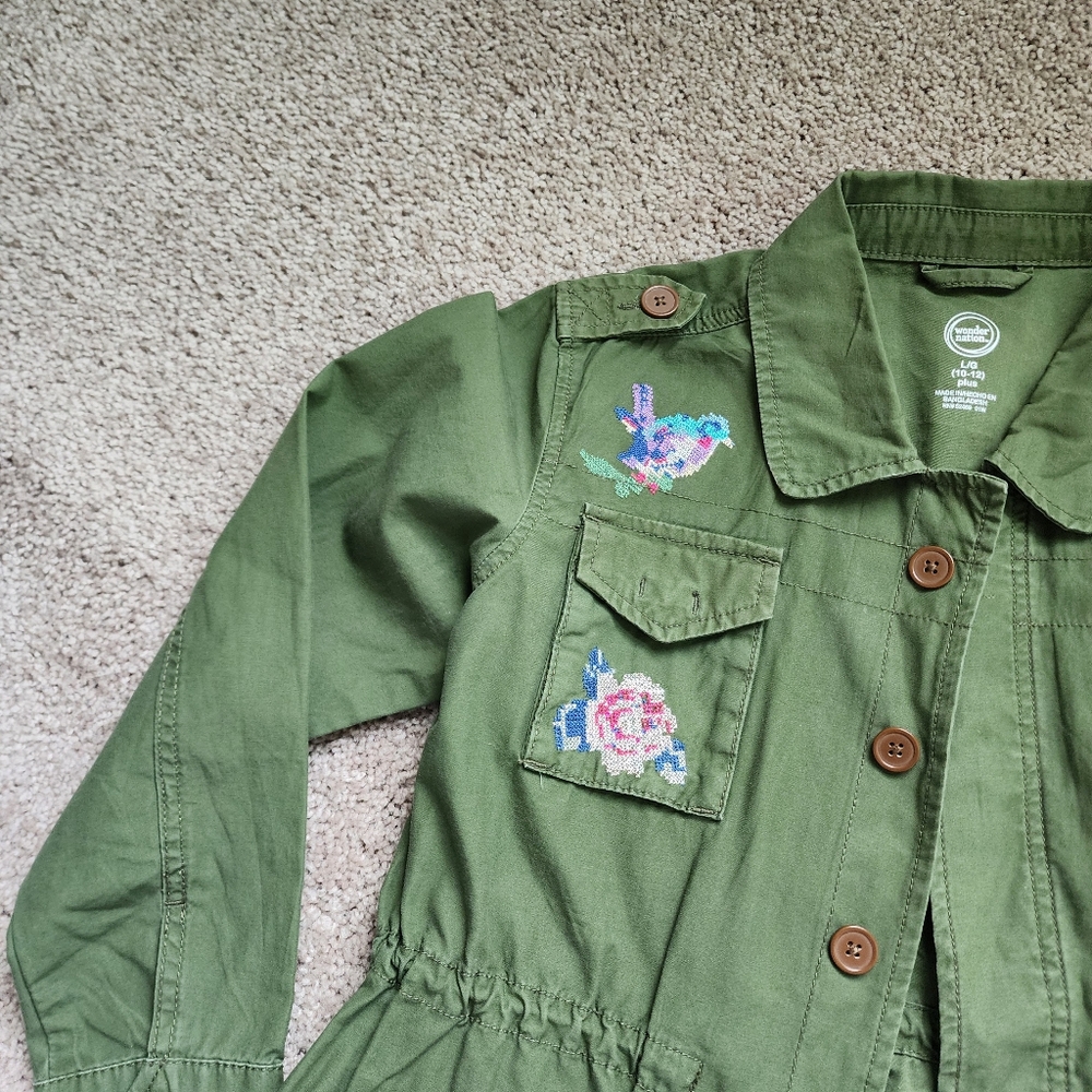 Green Jacket - Picture 9 of 14